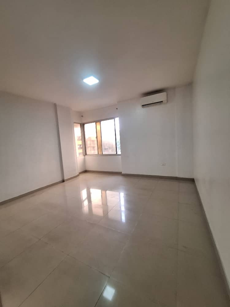 scaled_1005461569 Appartement à Louer – Lingwala, Kinshasa