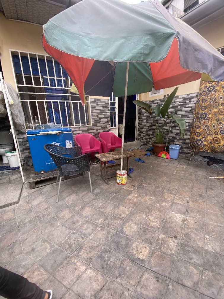 scaled_1005487065 Parcelle-Terrain à Vendre – Lingwala, Kinshasa