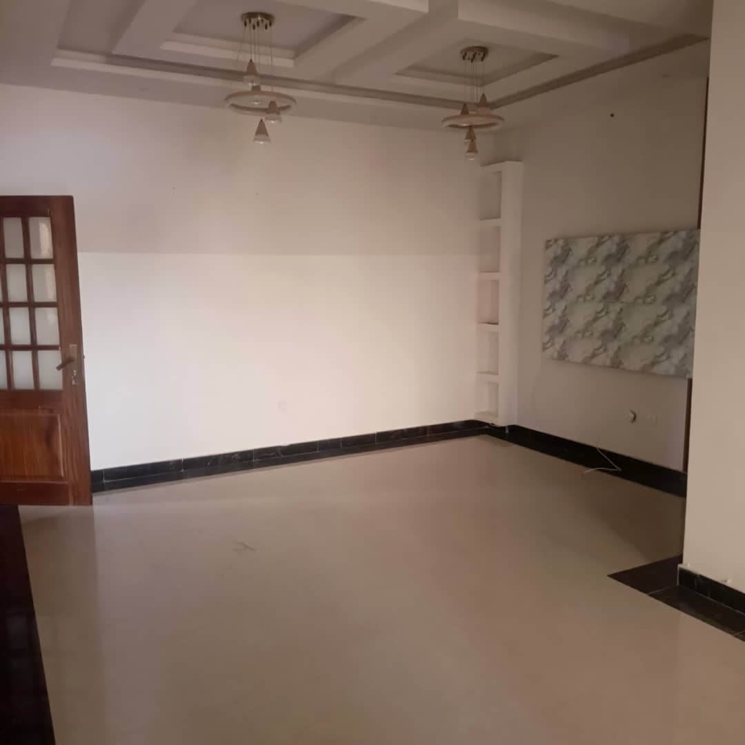 scaled_1005536614 Appartement à Louer – Ngaliema, Kinshasa