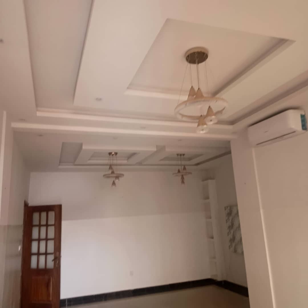 scaled_1005536618 Appartement à Louer – Ngaliema, Kinshasa