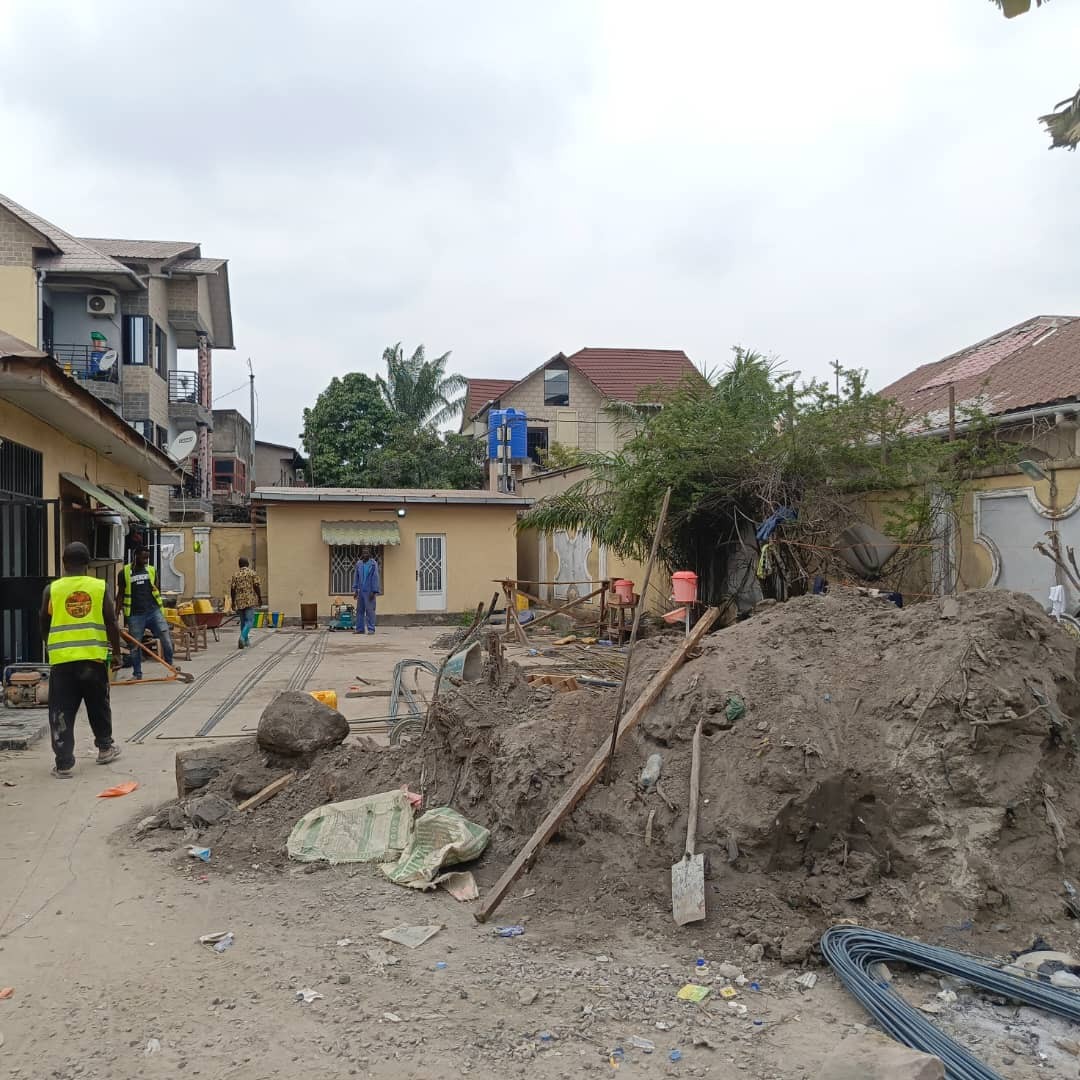 scaled_1005537152 Parcelle-Terrain à Vendre – Ngaliema, Kinshasa