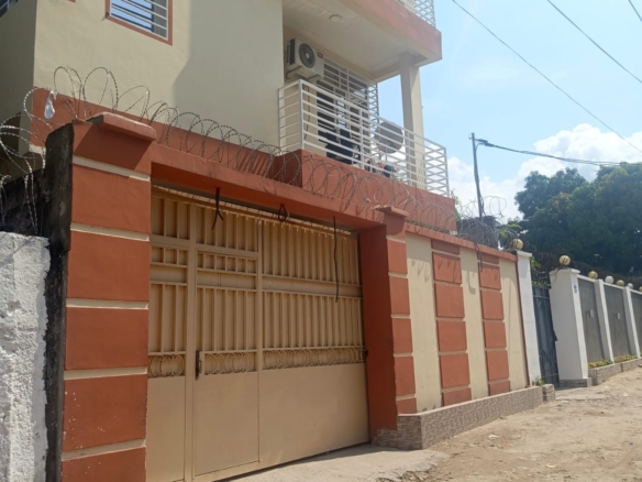 Maison à vendre – ngaliema, kinshasa
