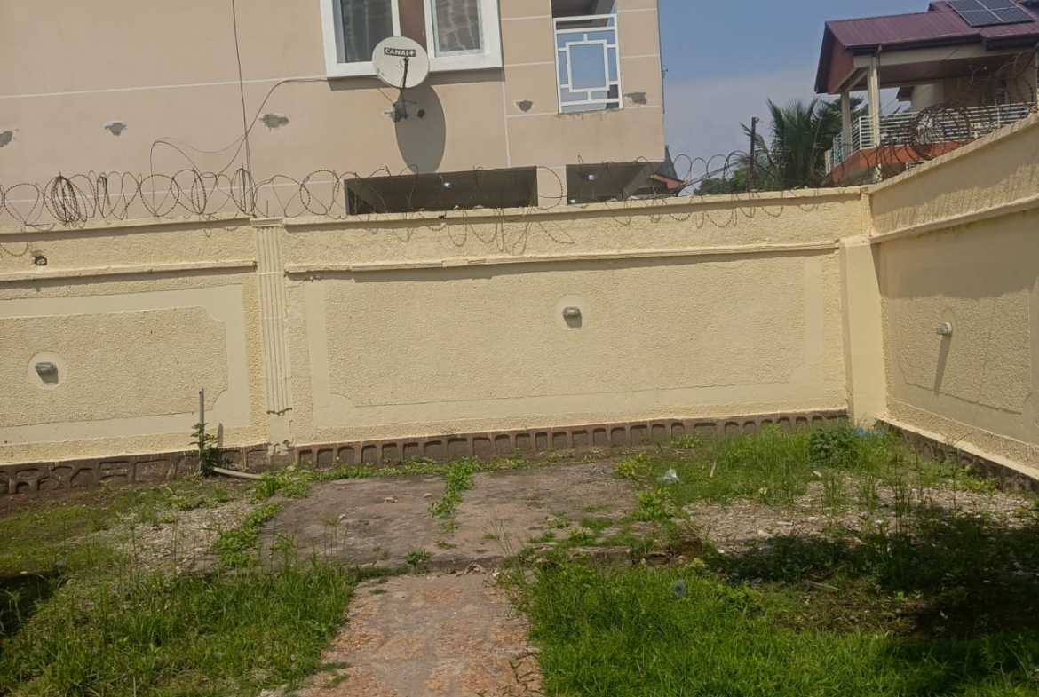 Maison à Vendre – Ngaliema, Kinshasa