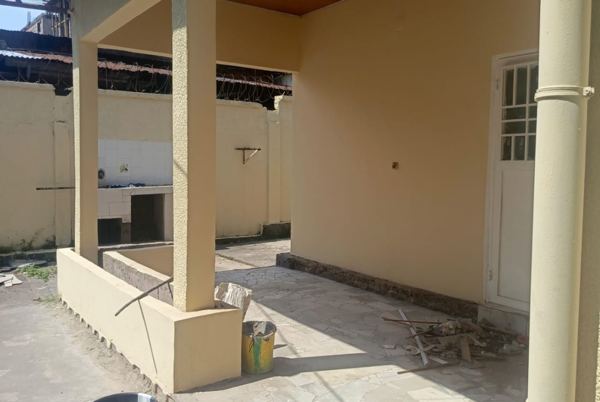 Maison à Vendre – Ngaliema, Kinshasa
