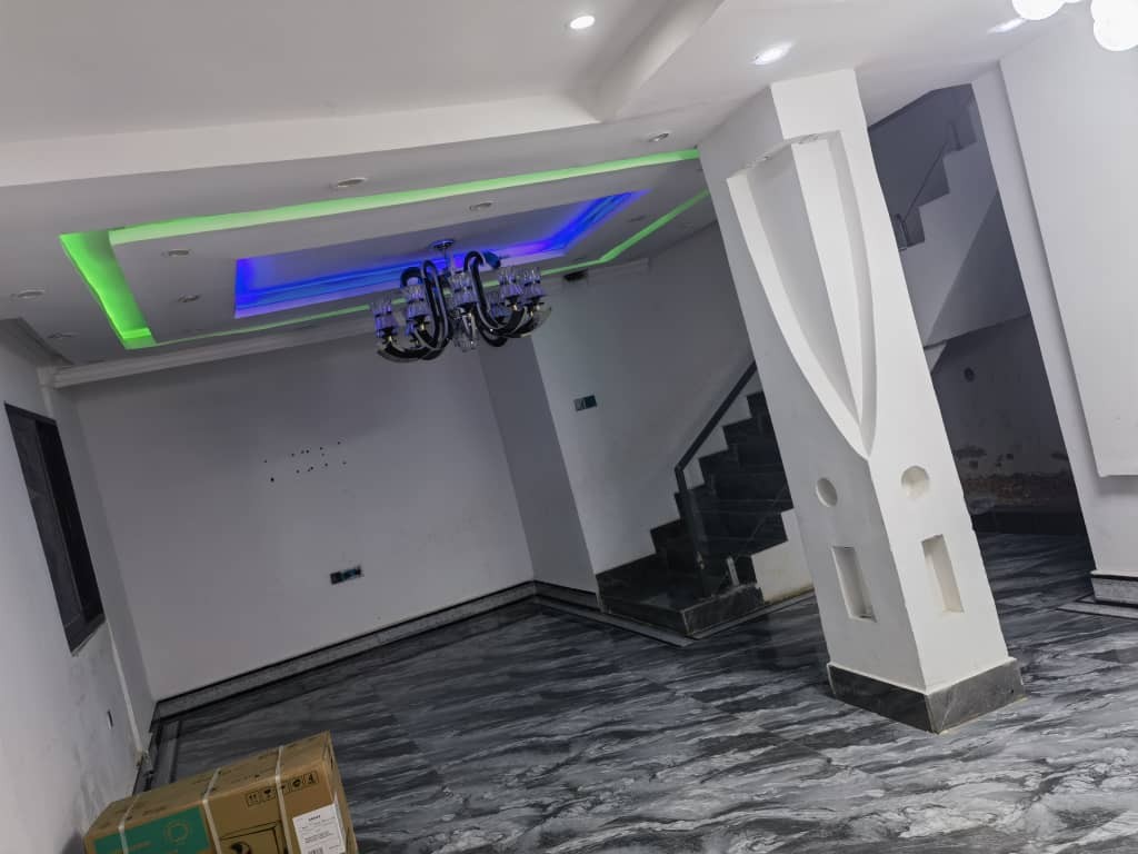 Triplex à Louer – Ngaliema, Kinshasa