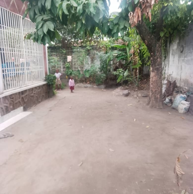 Maison à Vendre – Mont-Ngafula, Kinshasa