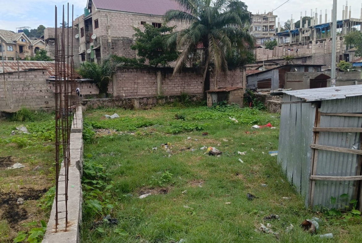 Parcelle-Terrain à Vendre – Ngaliema, Kinshasa