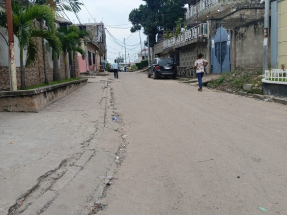 Parcelle-terrain à vendre – ngaliema, kinshasa