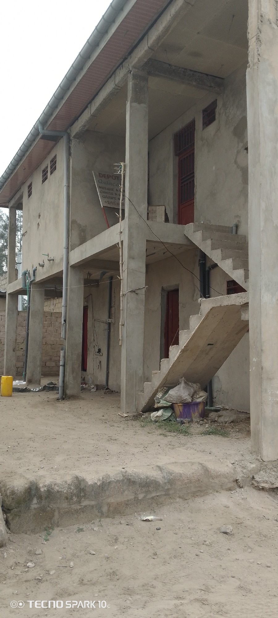 scaled_1006372940 Parcelle-Terrain à Vendre – Mont-Ngafula, Kinshasa