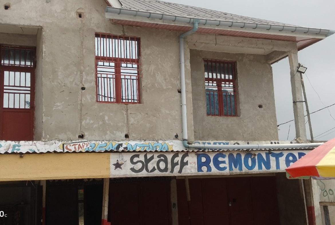Parcelle-Terrain à Vendre – Mont-Ngafula, Kinshasa