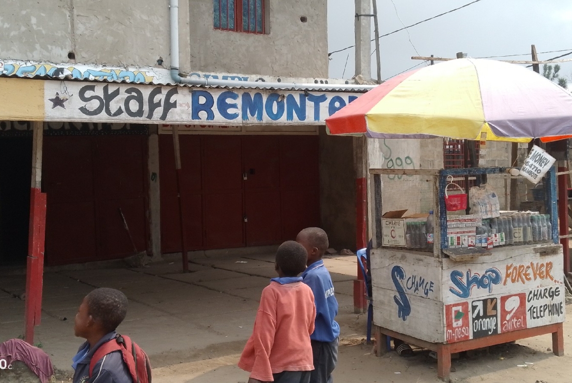 Parcelle-Terrain à Vendre – Mont-Ngafula, Kinshasa