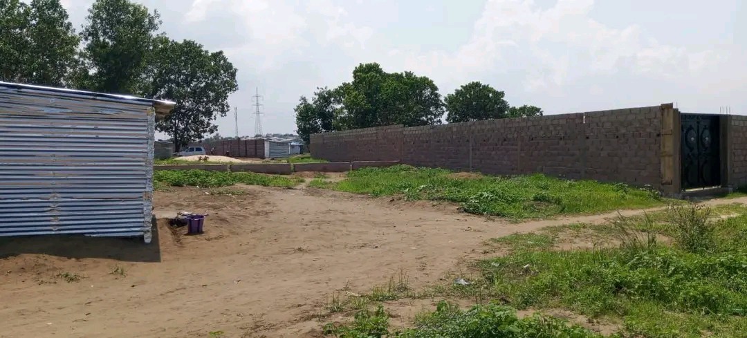 Parcelle-Terrain à Vendre – N’Sele, Kinshasa