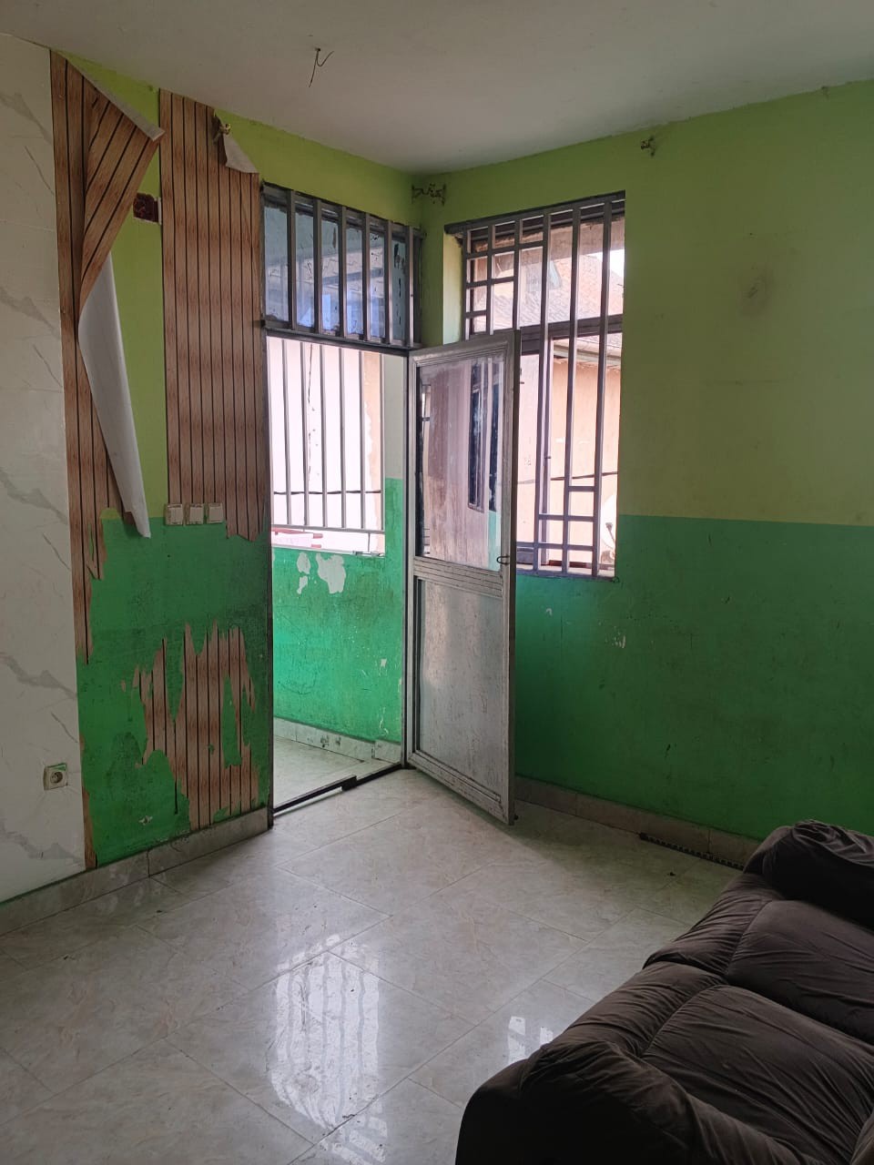 scaled_1006498389 Appartement à Louer – Limete, Kinshasa