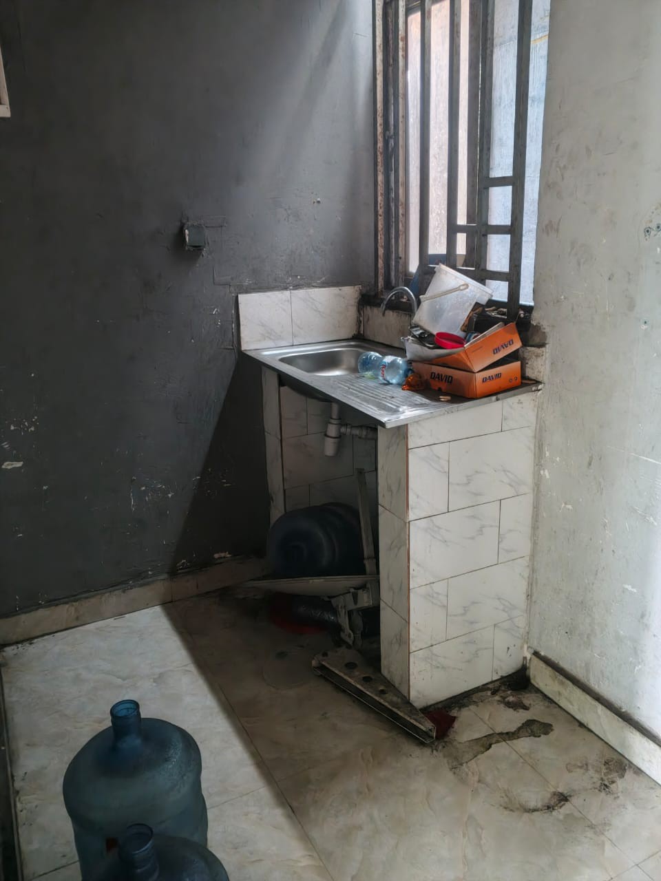 scaled_1006498395 Appartement à Louer – Limete, Kinshasa