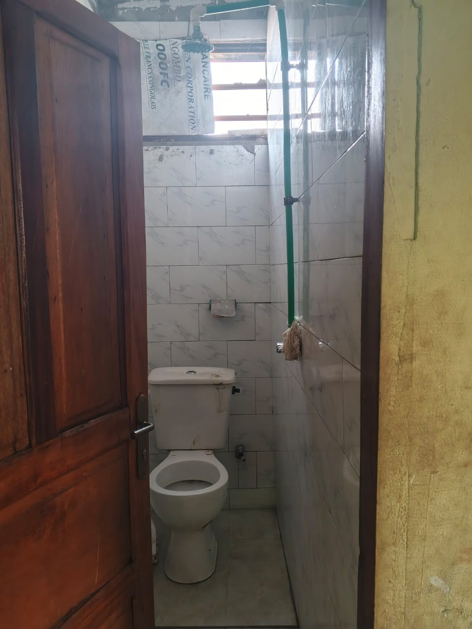 scaled_1006498404 Appartement à Louer – Limete, Kinshasa