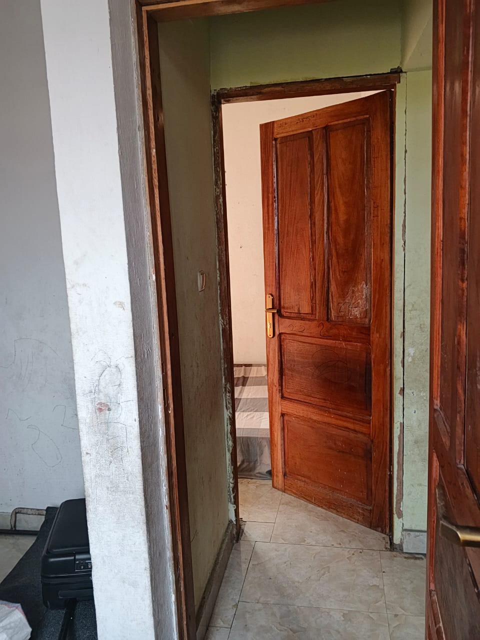 scaled_1006498416 Appartement à Louer – Limete, Kinshasa