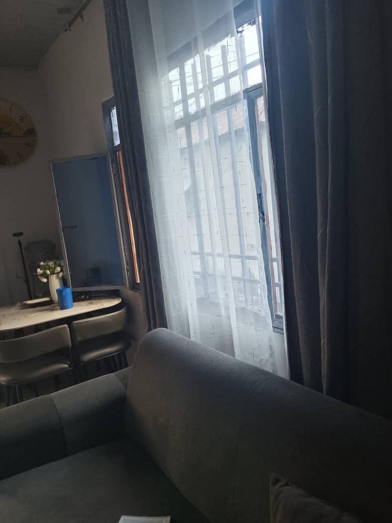 scaled_1006498973 Appartement à Louer – Gombe, Kinshasa