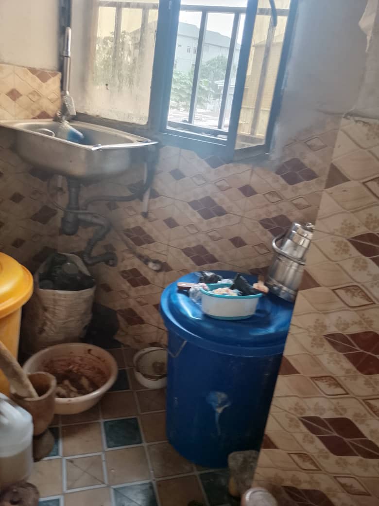 scaled_1006498979 Appartement à Louer – Gombe, Kinshasa