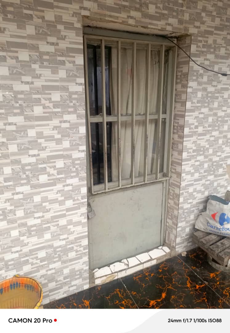 Maison à Louer – Limete, Kinshasa