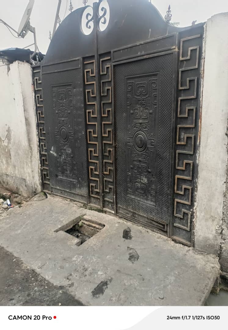 Maison à Louer – Limete, Kinshasa
