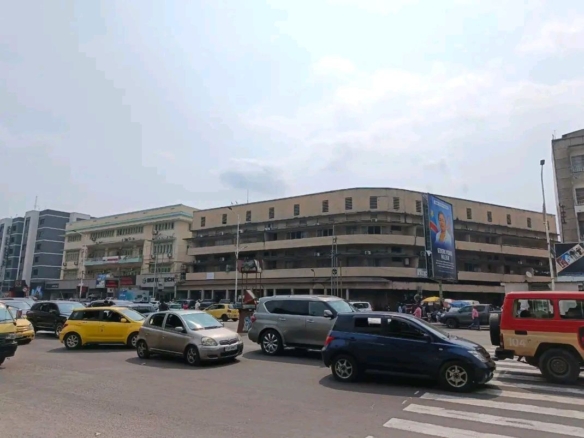 Immeuble à vendre – gombe, kinshasa