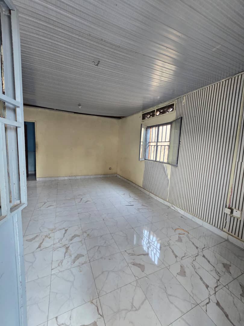 scaled_1006507000 Maison à Louer – Lemba Salongo, Kinshasa