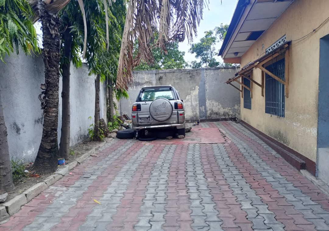 Parcelle-Terrain à Vendre – Lemba, Kinshasa