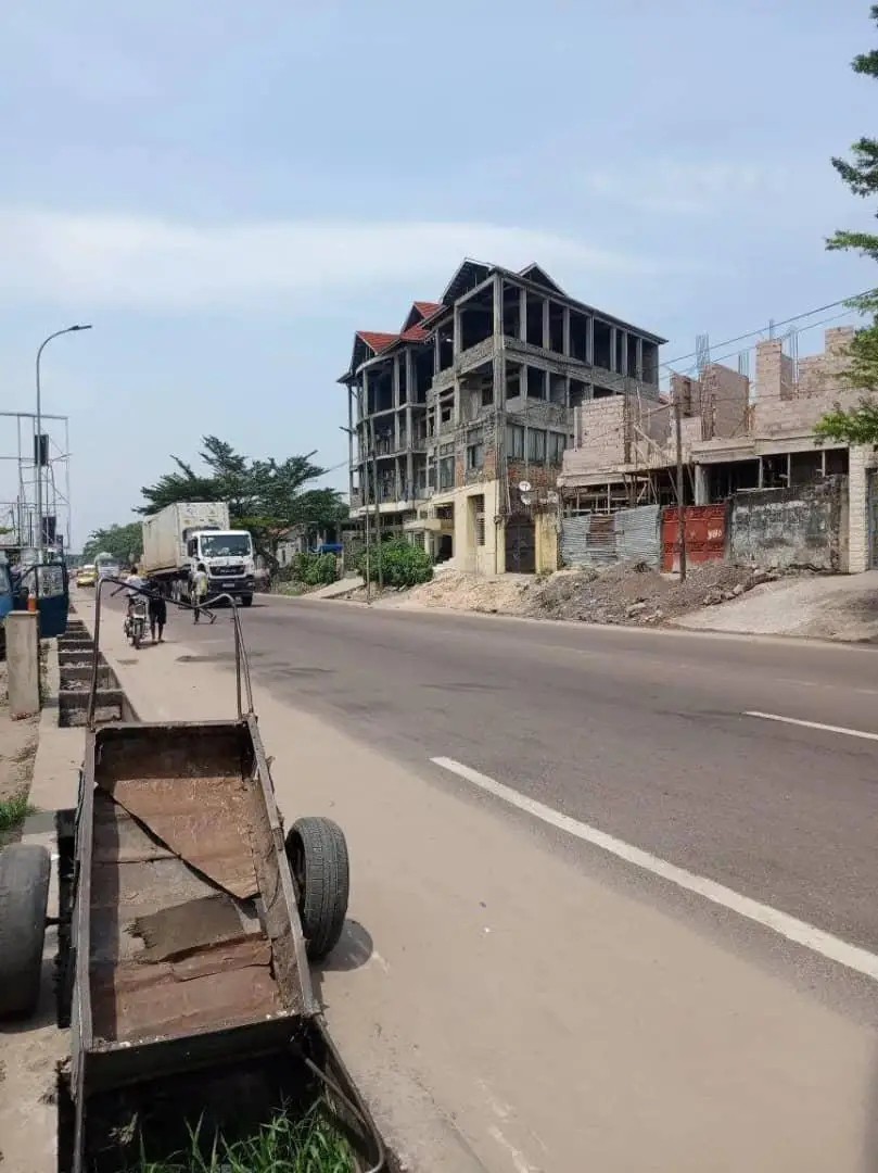 scaled_1006511887 Maison à Vendre – Lemba, Kinshasa