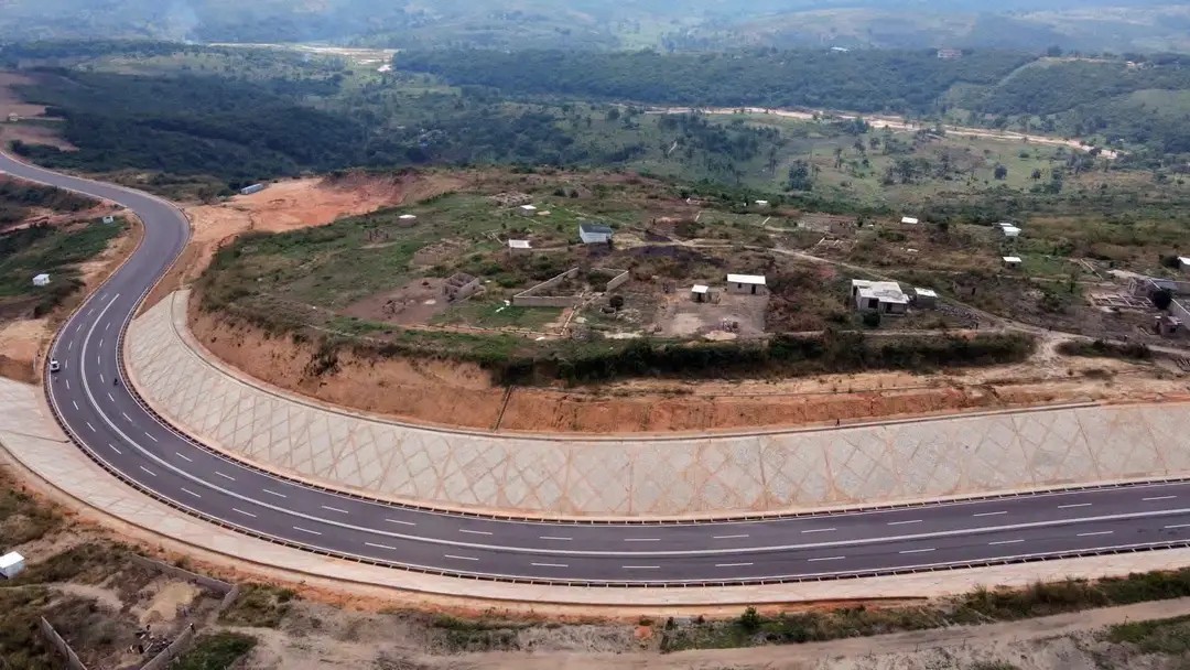 Parcelle-Terrain à Vendre – Mont-Ngafula, Kinshasa