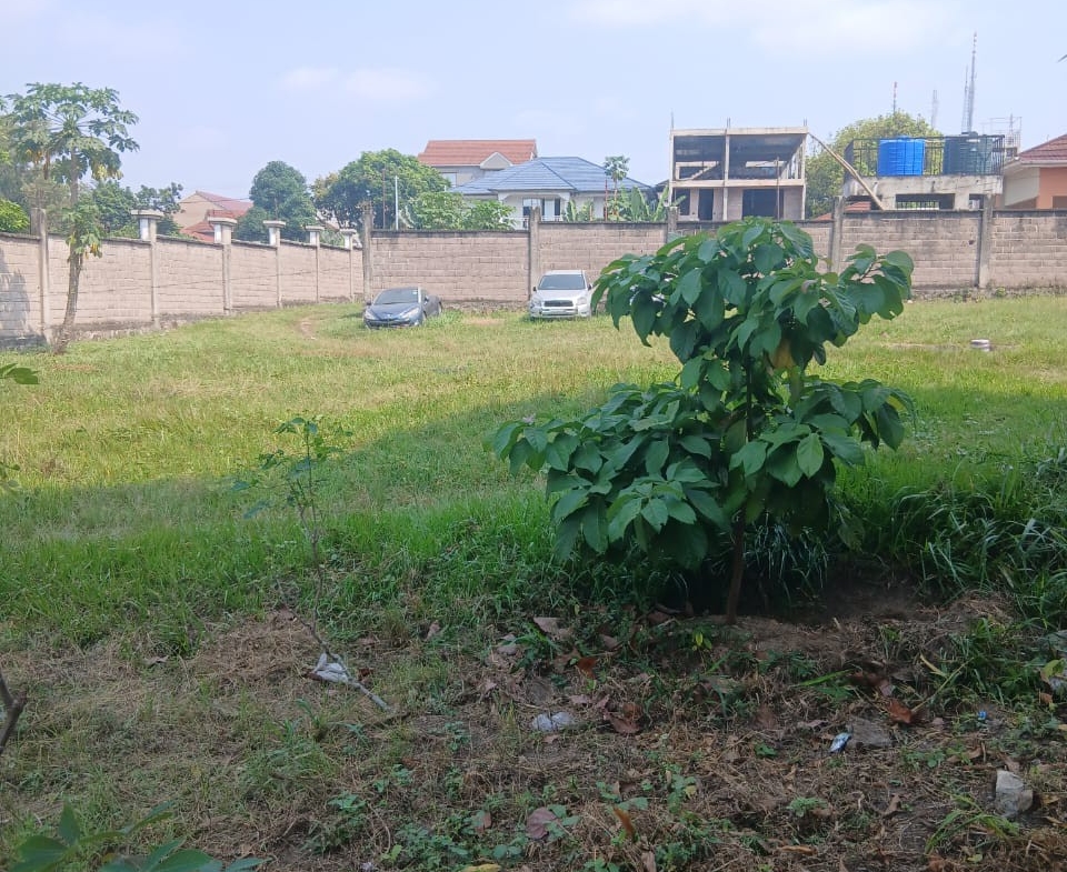 Parcelle-Terrain à Vendre – Ngaliema, Kinshasa
