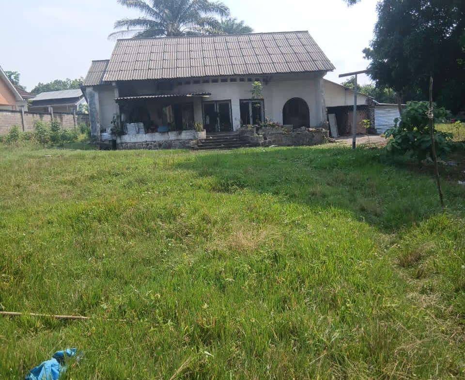 Parcelle-Terrain à Vendre – Ngaliema, Kinshasa