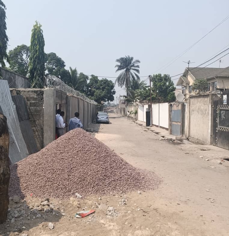 Parcelle-Terrain à Vendre – Debonhomme, Kinshasa