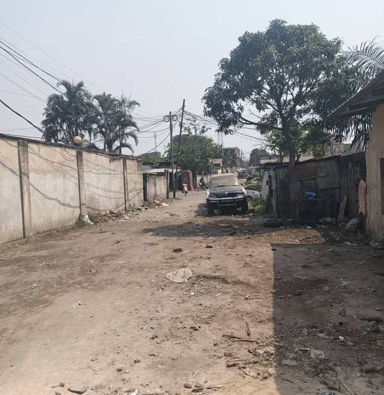 Parcelle-Terrain à Vendre – Debonhomme, Kinshasa