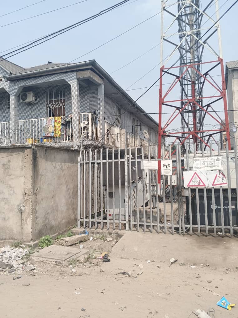 scaled_1006517511 Parcelle-Terrain à Vendre – Debonhomme, Kinshasa