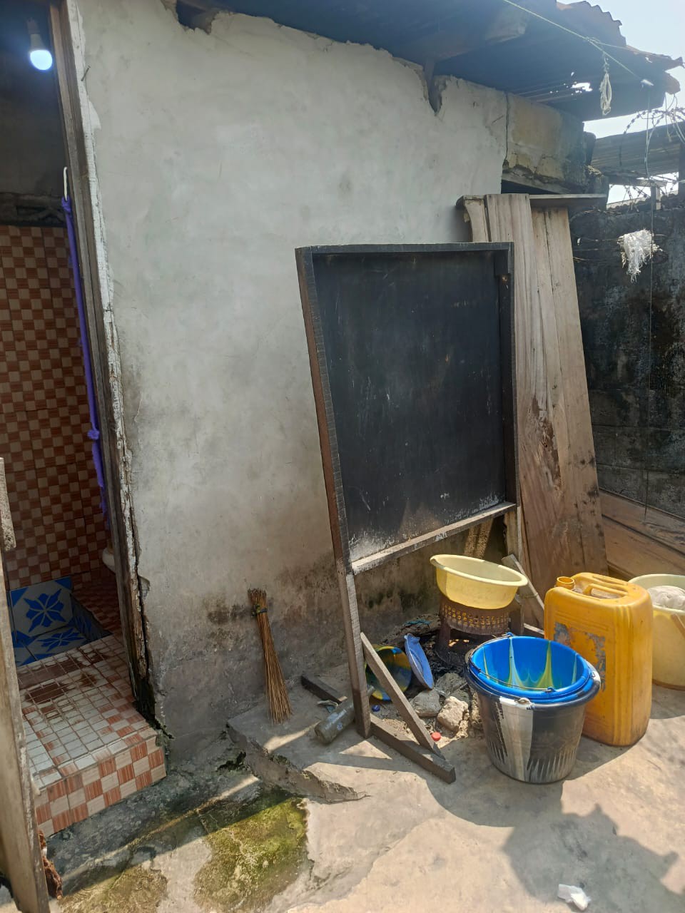 Immeuble à Vendre – Lemba, Kinshasa