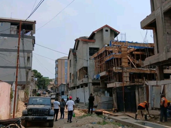 Parcelle-terrain à vendre – kintambo, kinshasa