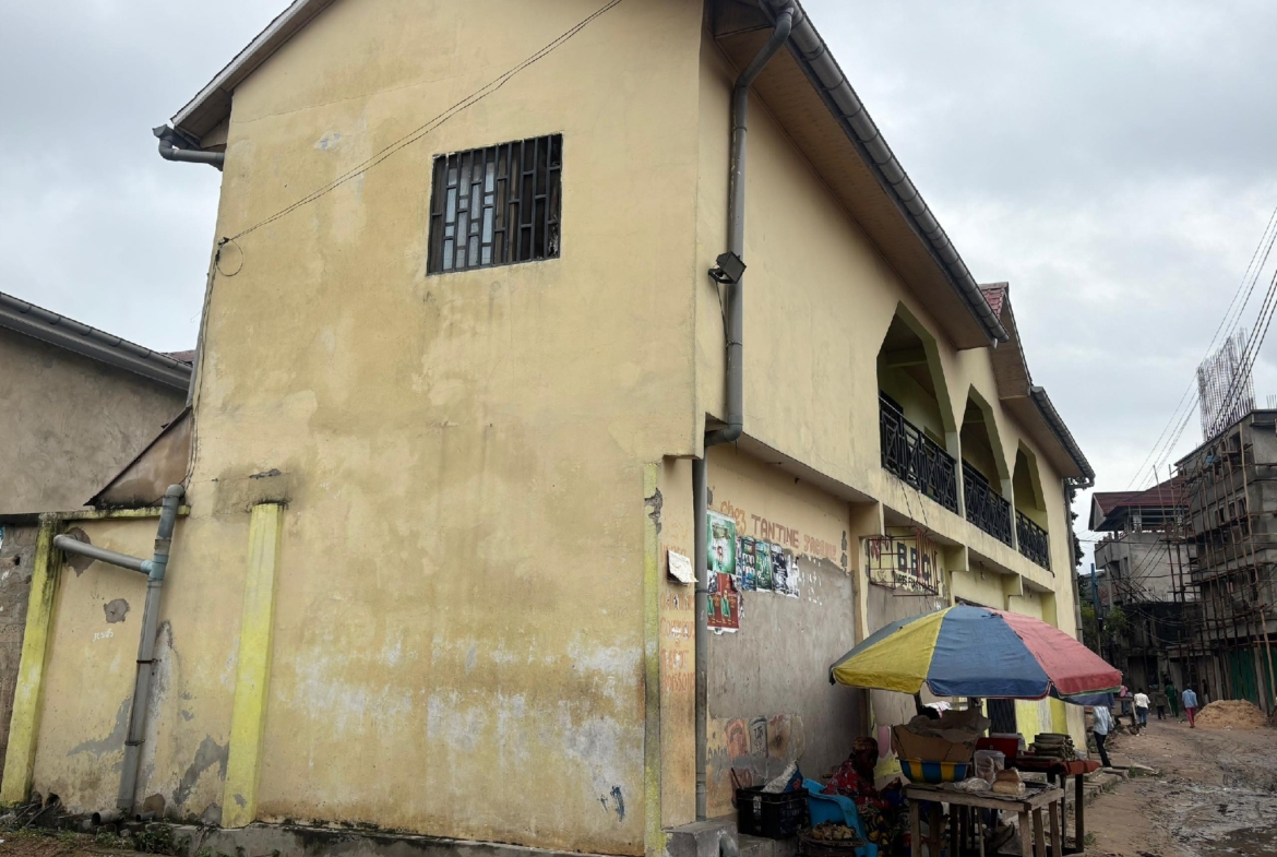Immeuble à Vendre – Kintambo, Kinshasa
