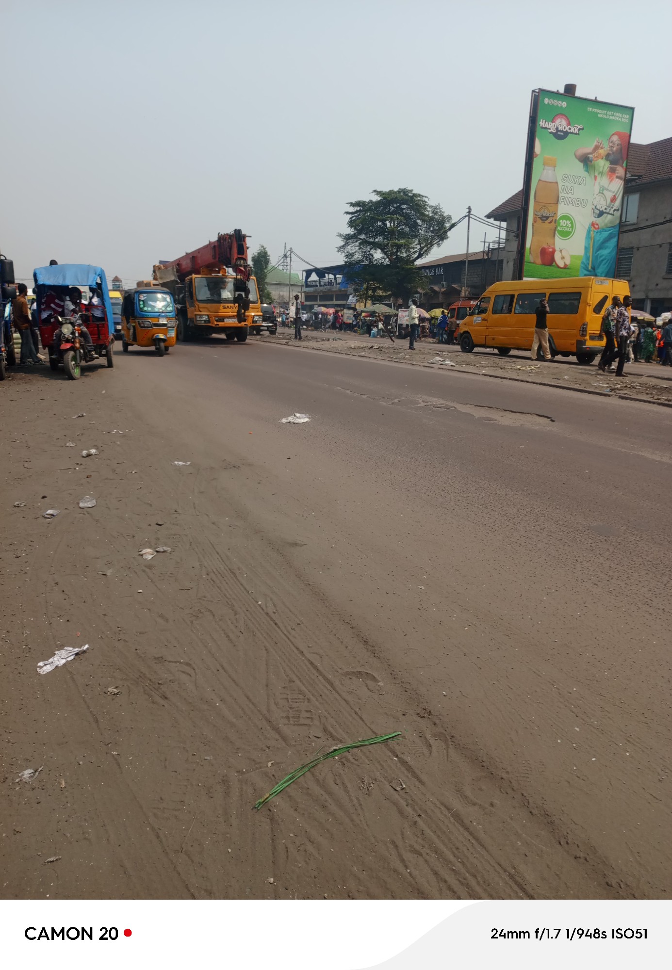 Parcelle-Terrain Commercial à Louer – Bibwa, Kinshasa
