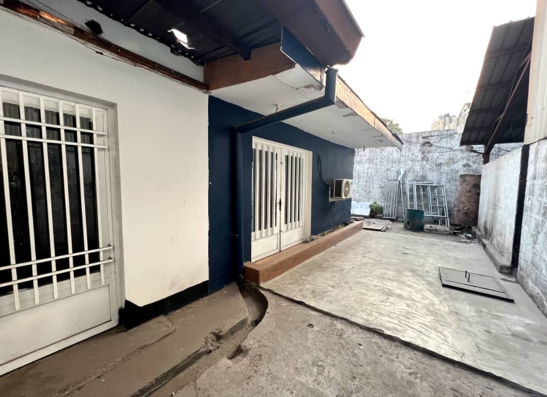 Bureau à Louer – Limete, Kinshasa