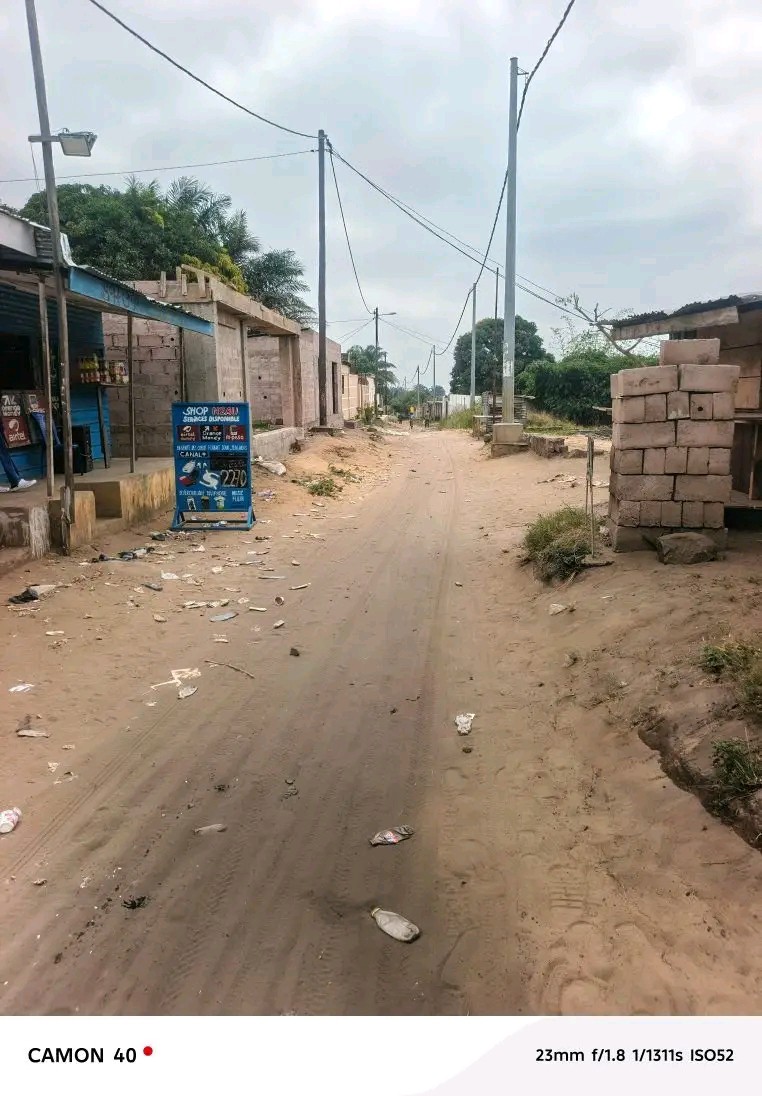 Parcelle-Terrain à Vendre – Selembao, Kinshasa