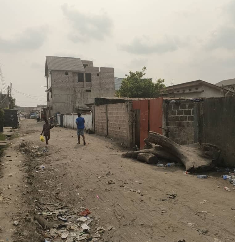 Parcelle-Terrain à Vendre – Debonhomme, Kinshasa