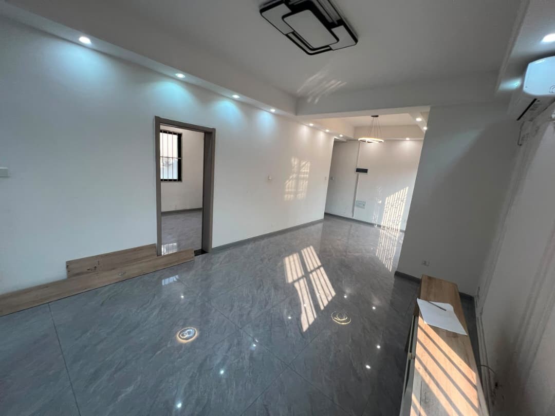 scaled_1006885286 Appartement à Louer – Kintambo, Kinshasa