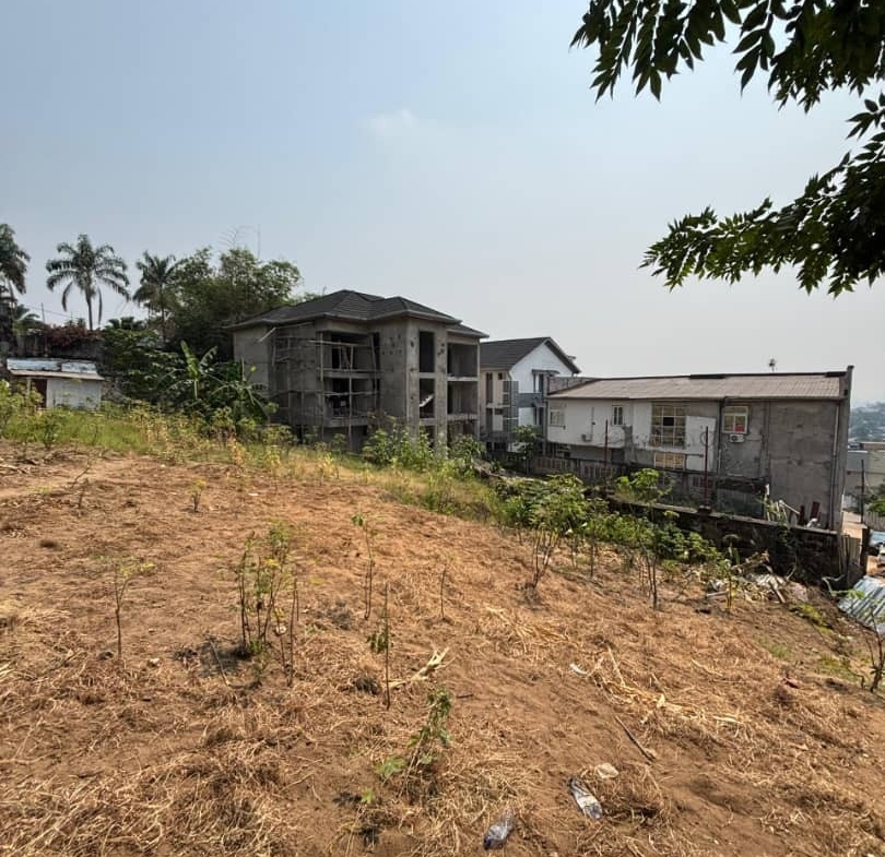 Parcelle-Terrain à Vendre – Macampagne, Kinshasa