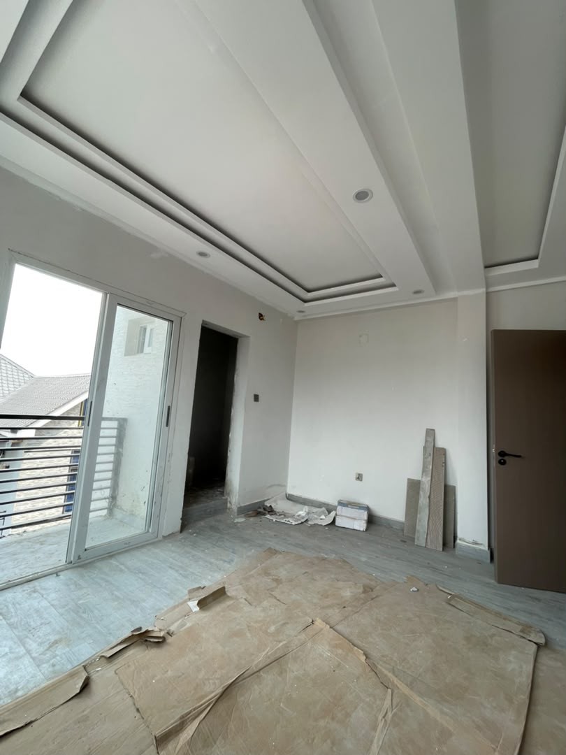 scaled_1006953666 Appartement à Louer – Kintambo, Kinshasa