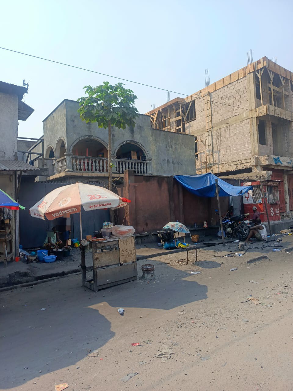 Parcelle-Terrain à Vendre – Barumbu, Kinshasa