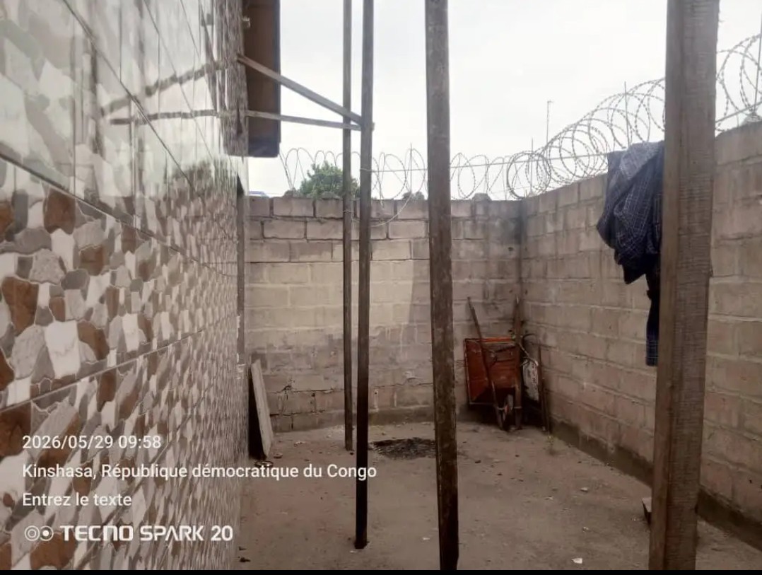 scaled_1007576568 Parcelle-Terrain à Vendre – N’Sele, Kinshasa