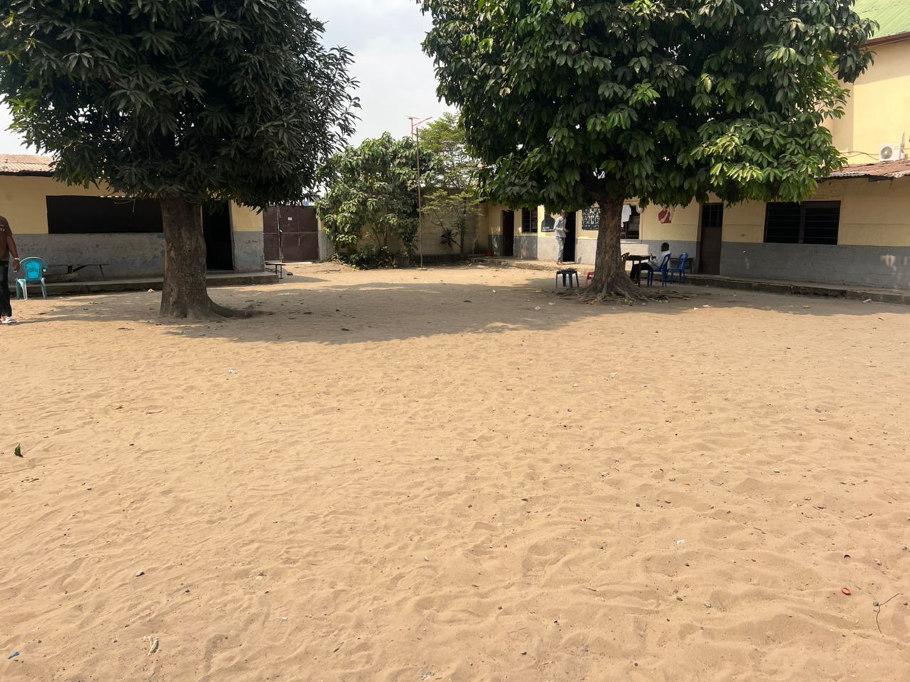 scaled_1007645338 Parcelle-Terrain à Vendre – N’Djili, Kinshasa