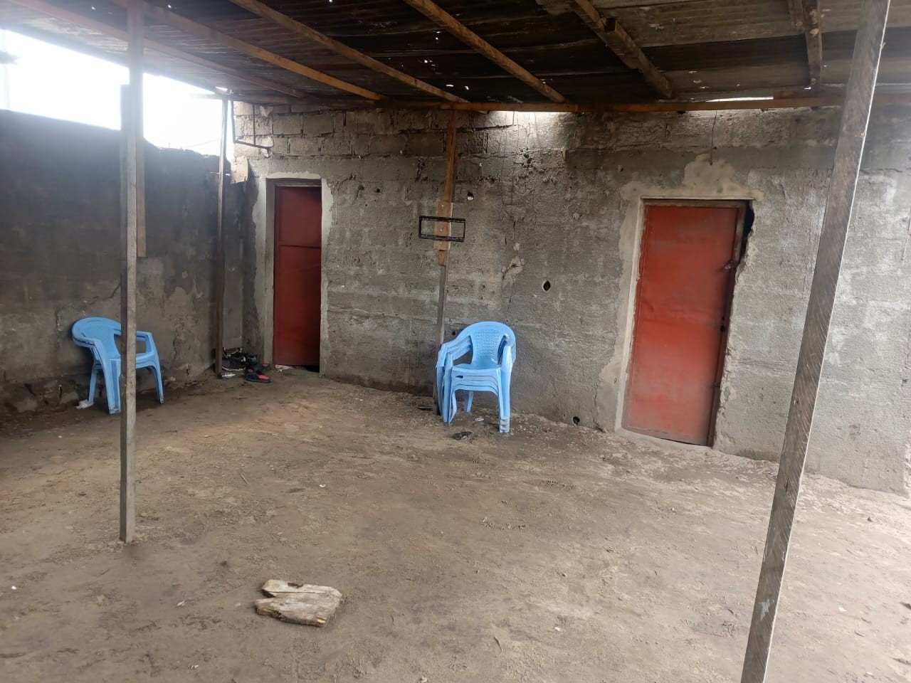 scaled_1007647890 Parcelle-Terrain à Vendre – N’Djili, Kinshasa