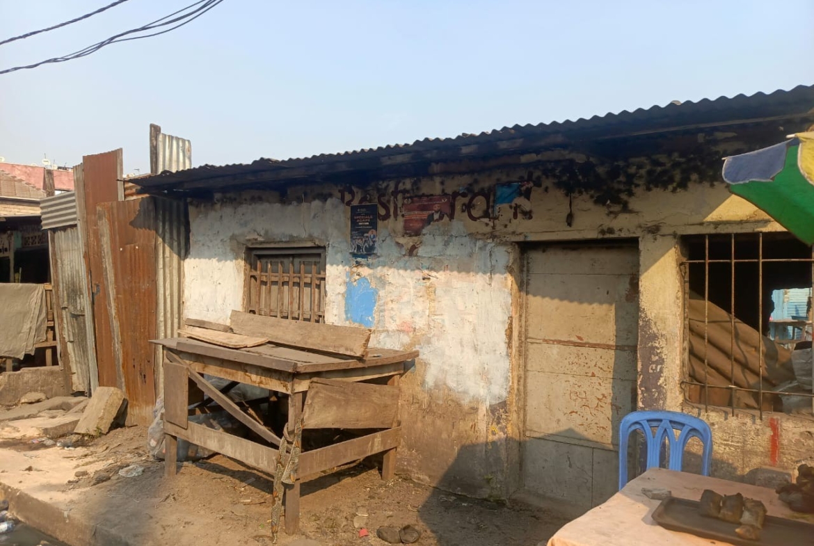 Parcelle-Terrain à Vendre – Barumbu, Kinshasa