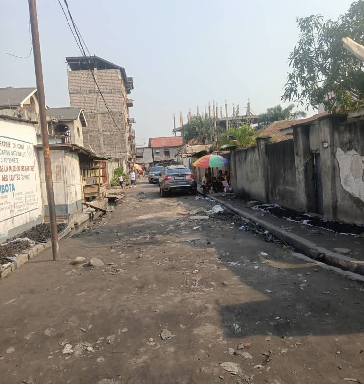 Parcelle-Terrain à Vendre – Barumbu, Kinshasa